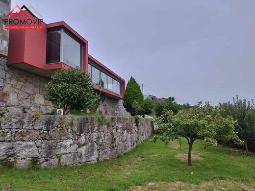 Casa de lujo en Santo Tirso, Oporto
