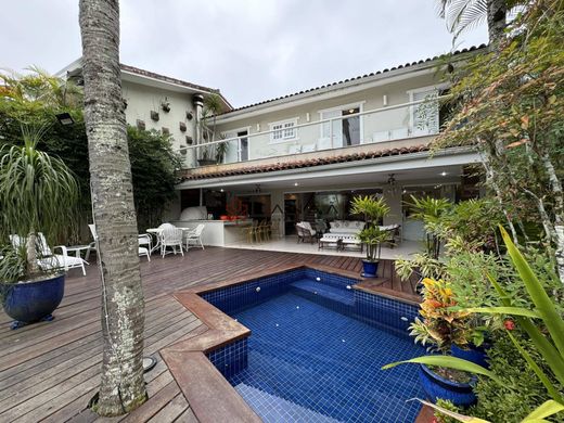 Residential complexes in Angra dos Reis, Rio de Janeiro
