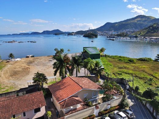 Luxus-Haus in Angra dos Reis, Rio de Janeiro