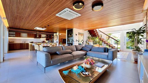 Luxus-Haus in Armação de Búzios, Búzios