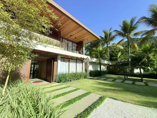 Complesso residenziale a Angra dos Reis, Rio de Janeiro