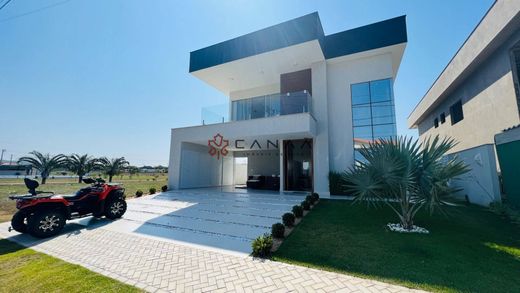 Complexos residenciais - Cabo Frio, Rio de Janeiro