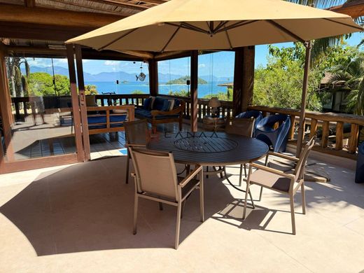 Edificio en Angra dos Reis, Rio de Janeiro