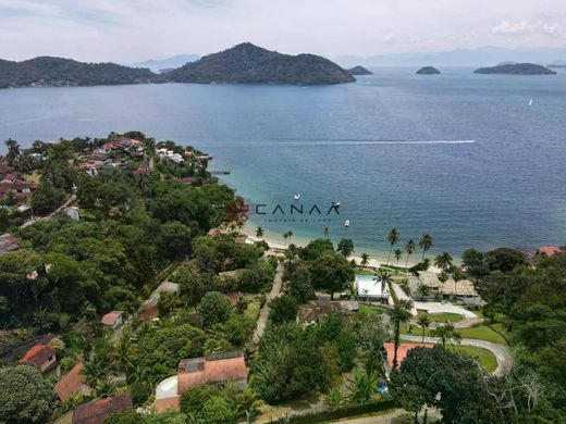 Land in Angra dos Reis, Rio de Janeiro