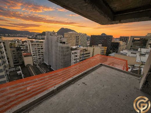 Apartment / Etagenwohnung in Rio de Janeiro