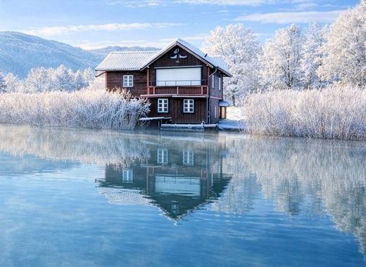 Luxury home in Bodensdorf, Politischer Bezirk Feldkirchen