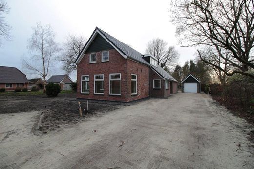 Элитный дом, Nieuwediep, Gemeente Aa en Hunze