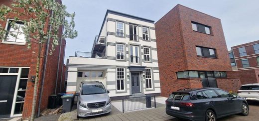 Casa di lusso a Enschede, Gemeente Enschede