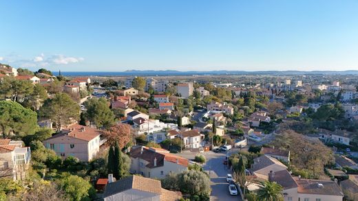 Luxury home in Hyères, Var