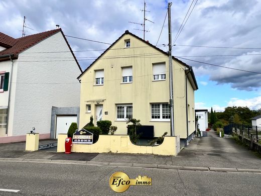 Maison de luxe à Village-Neuf, Haut-Rhin