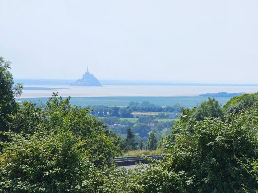 Luxury home in Avranches, Manche