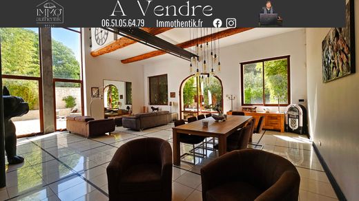 Luxury home in Paulhan, Hérault