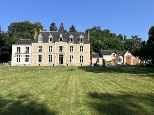 Castillo en Le Mans, Sarthe