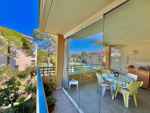 Piso / Apartamento en Saint-Aygulf, Var