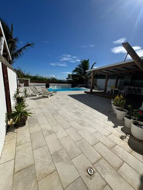 Luxus-Haus in Sainte-Marie, Réunion