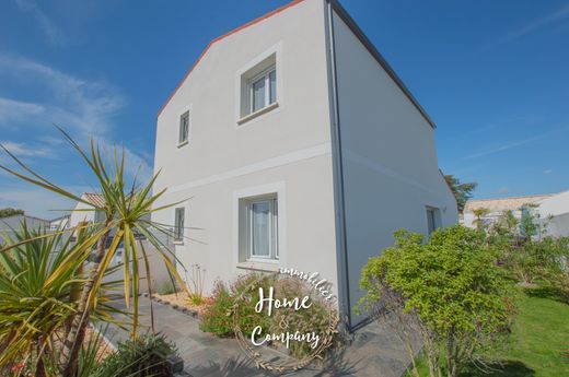 Casa de lujo en Saint-Sulpice-de-Royan, Charenta Marítima