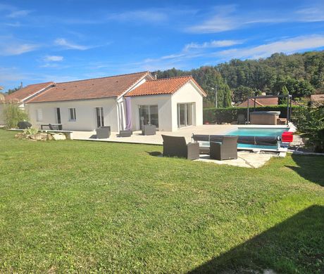 Πολυτελή κατοικία σε Satolas-et-Bonce, Isère