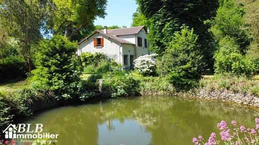 Элитный дом, Les Essarts-le-Roi, Yvelines