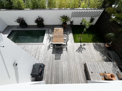 Luxus-Haus in Caudéran, Gironde