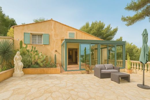 Luxury home in Le Castellet, Var