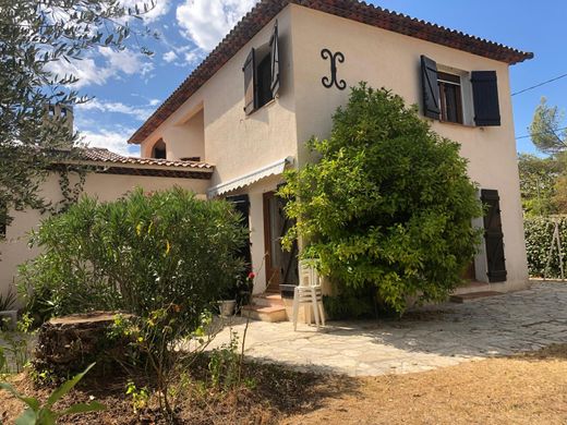 别墅  Pierrefeu-du-Var, Var