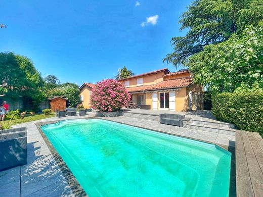 Casa di lusso a Chaponnay, Rhône