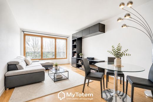 Piso / Apartamento en Levallois-Perret, Altos de Sena