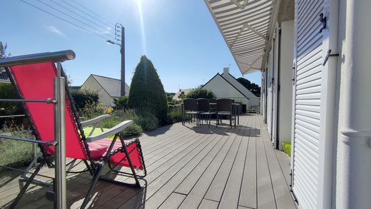 Luxus-Haus in Le Pouliguen, Loire-Atlantique