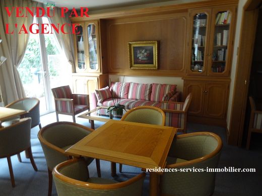 Apartment / Etagenwohnung in Boulogne-Billancourt, Hauts-de-Seine
