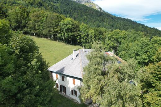 Maison de luxe à Aillon-le-Jeune, Savoie