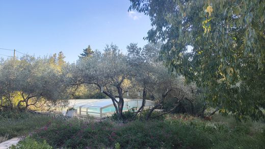 Casa di lusso a Nîmes, Gard