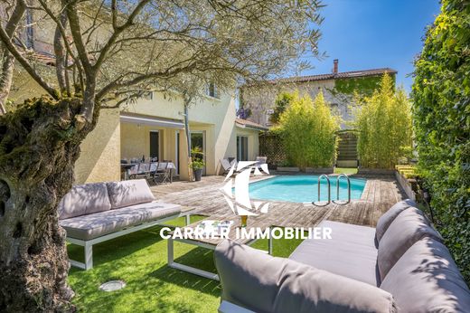 Villa in Brindas, Rhône