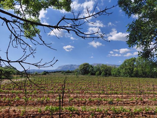 Casa de luxo - Pourrières, Var