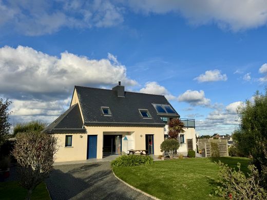 Πολυτελή κατοικία σε Penvénan, Côtes-d'Armor