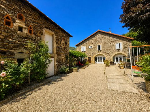Maison de luxe à Villefort, Lozère