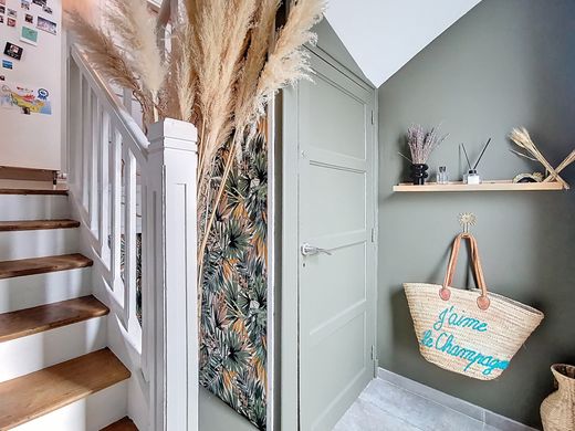 Luxe woning in Reims, Marne