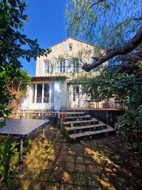 Luxury home in Toulon, Var