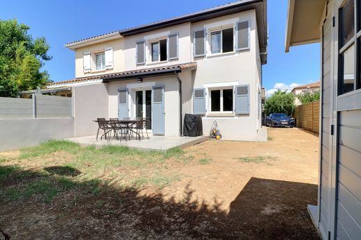 Casa di lusso a Mauguio, Hérault