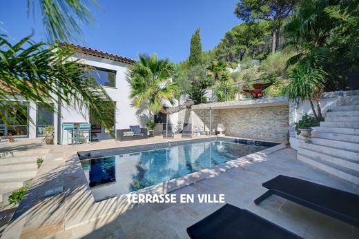 Luxe woning in La Ciotat, Bouches-du-Rhône