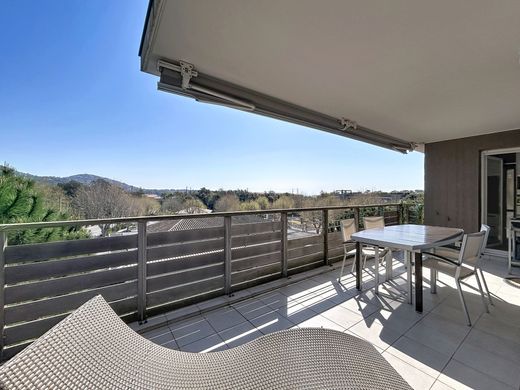 Apartment in Saint-Raphaël, Var