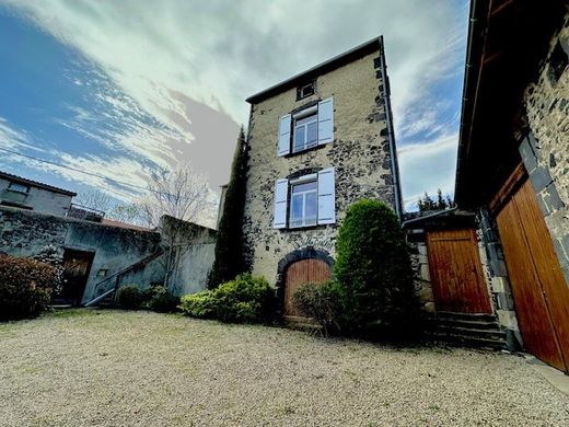 Romagnat, Puy-de-Dômeの高級住宅