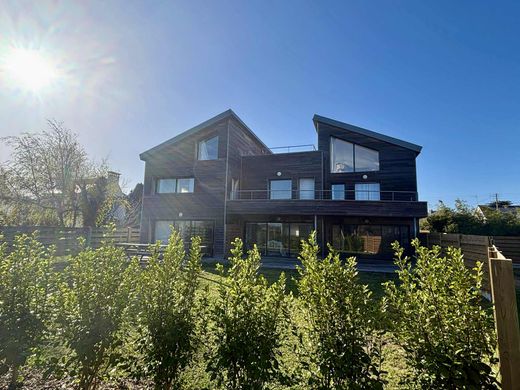 Элитный дом, Pleumeur-Bodou, Côtes-d'Armor