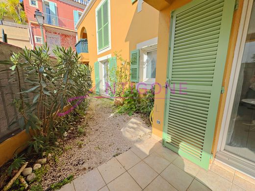 Apartment in Sanary-sur-Mer, Var