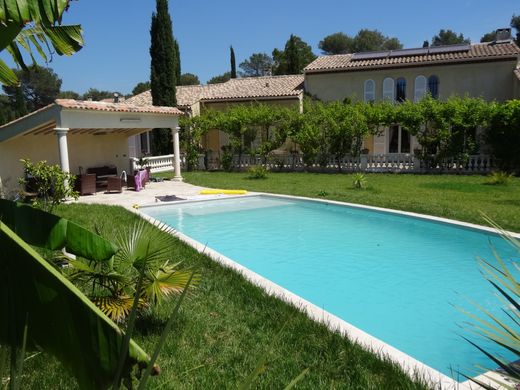 豪宅  Solliès-Pont, Var