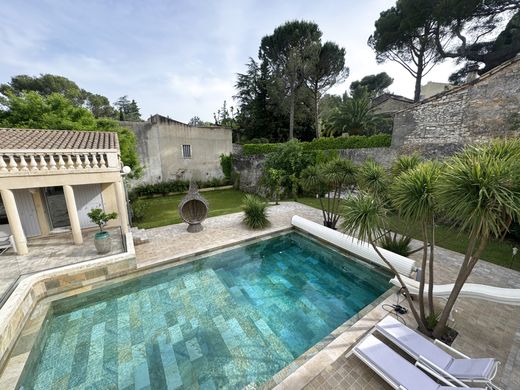 Luxury home in Nîmes, Gard