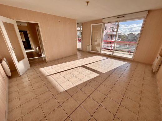 Apartment in Dijon, Cote d'Or