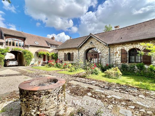 Luxus-Haus in Jossigny, Seine-et-Marne