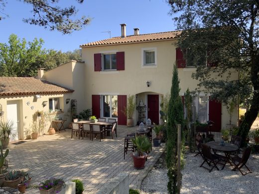 Casa di lusso a Uzès, Gard