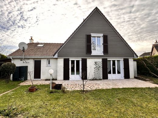 Luxury home in Chelles, Seine-et-Marne