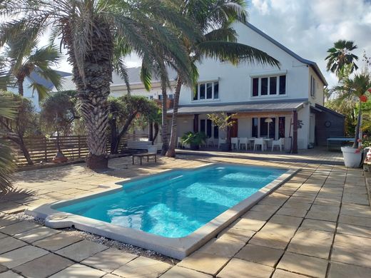 Villa in La Saline les Bains, Réunion